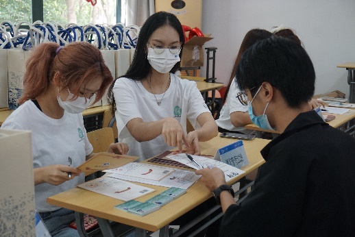 学院迎新现场